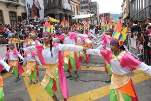 El Carnaval de Blancos y Negros empezó con una gran inauguración