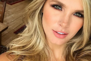 Por petición de sus fans, Elizabeth Loaiza mostró su movimiento de