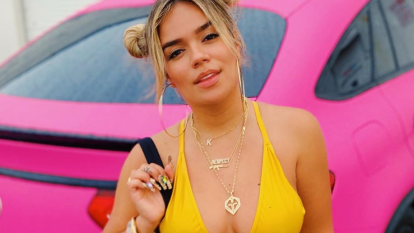 Karol g sin operarse los senos