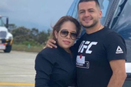 Novio de Sandra Barrios posó en tanga narizona y desató burlas en redes sociales