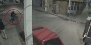 Ladrones roban a domiciliario Foto captura video Noticias Caracol