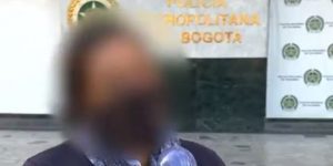 Mujer se hizo pasar por habitante de calle para buscar a su hija Foto captura video