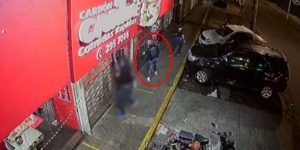 Hombre mata a otro por mirar a su novia Foto captura video