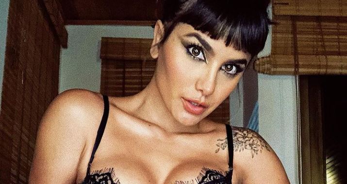 Martina “La Peligrosa” dijo que se siente “una chim$#@” tras publicar una foto en bikini