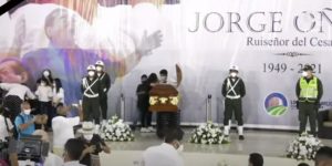 Homenaje a Jorge Oñate Foto captura video