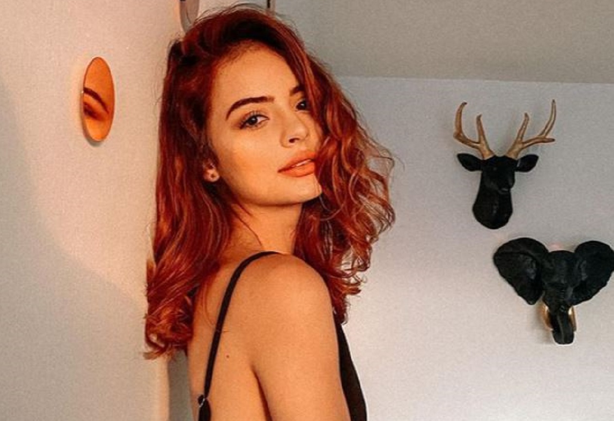 A Majo Vargas se le mojó la tanga y dejó al descubierto sus enormes glúteos