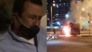 Conductor llora por ver su bus incinerado
