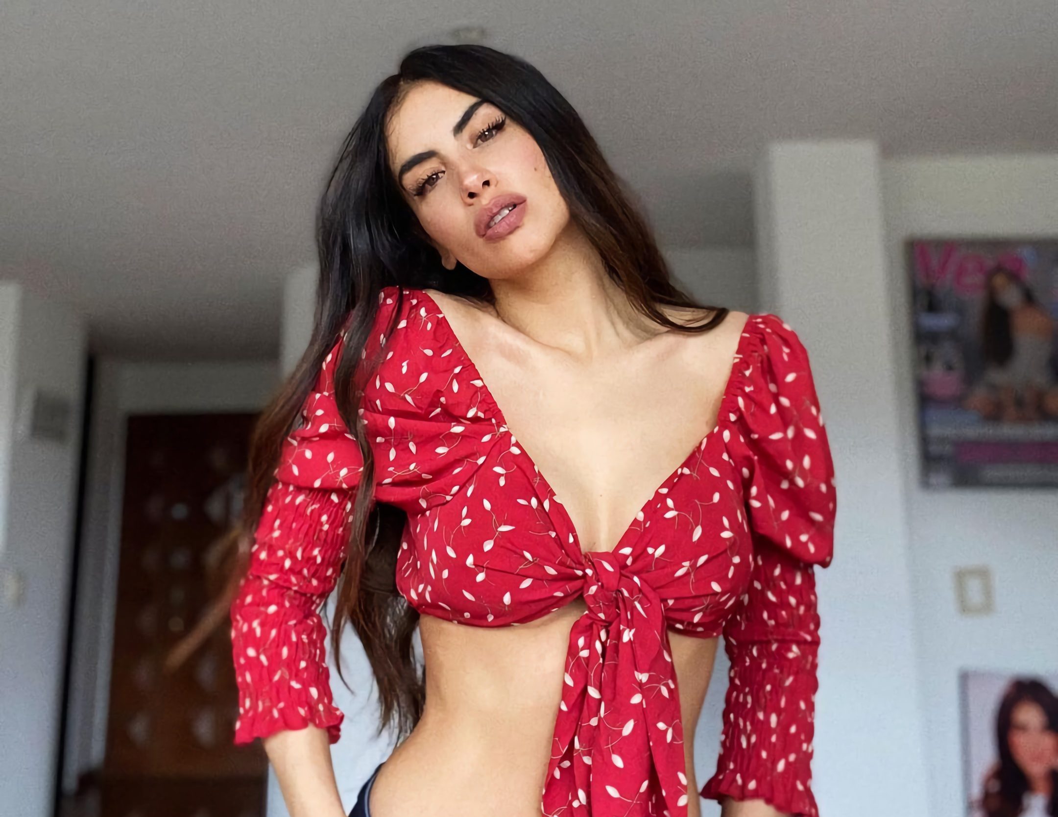 Jessica Cediel se puso diminuto bikini y mostró cómo va su proceso para ganar peso