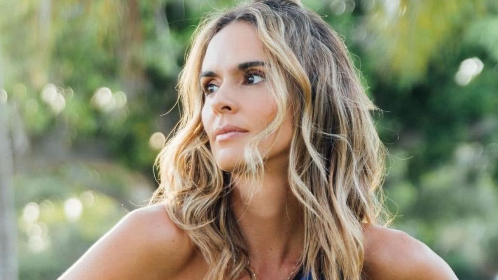 Esposa de Juanes cautivó a sus seguidores posando en diminuto bikini