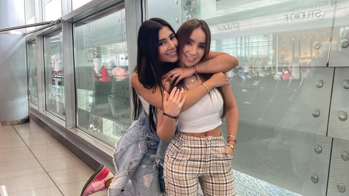 Paola Jara y su hermana