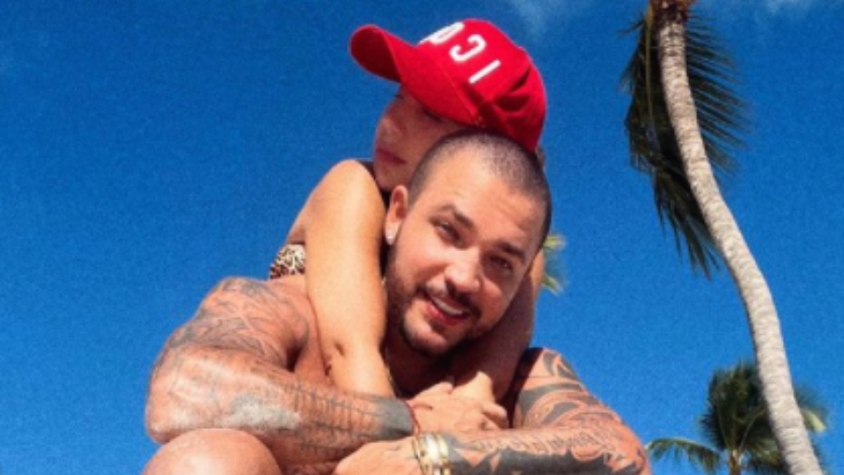 Está tragado: Jessi Uribe mostró como tiene guardada a Paola Jara en WhatsApp