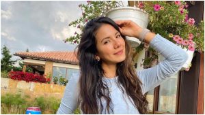 “Qué vista tan hermosa”, elogian a Caterin Escobar por sexy foto con