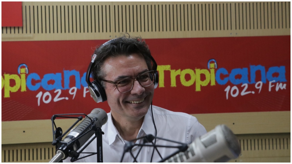 040322 El precandidato presidencial Alejandro Gaviria en Tropicana