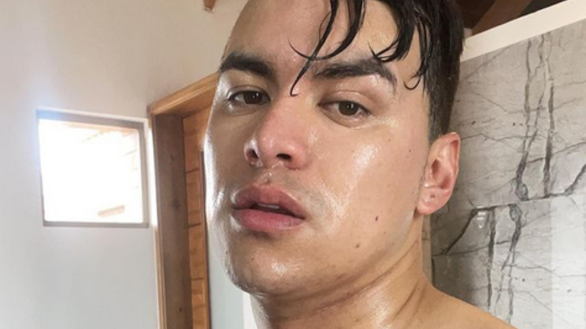 “Papacito”, Yeison Jiménez presumió su nuevo tatuaje y se llevó cientos de halagos