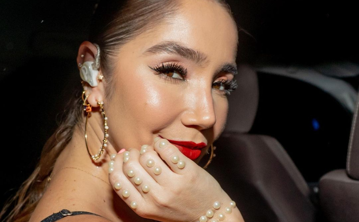 Paola Jara derrochó sensualidad desde su lujosa luna de miel