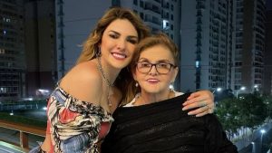 Ana Karina Soto se defiende antes críticas por “no guardar luto” a su madre