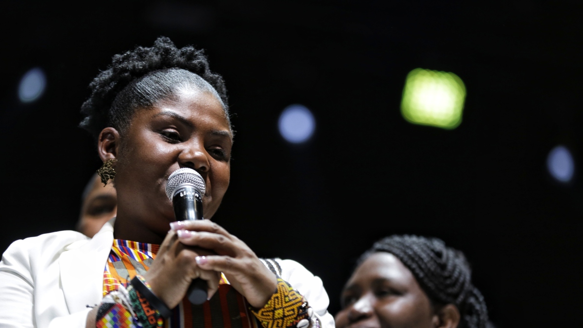 El baile sabroso que hizo Francia Márquez al recibir su credencial de vicepresidenta