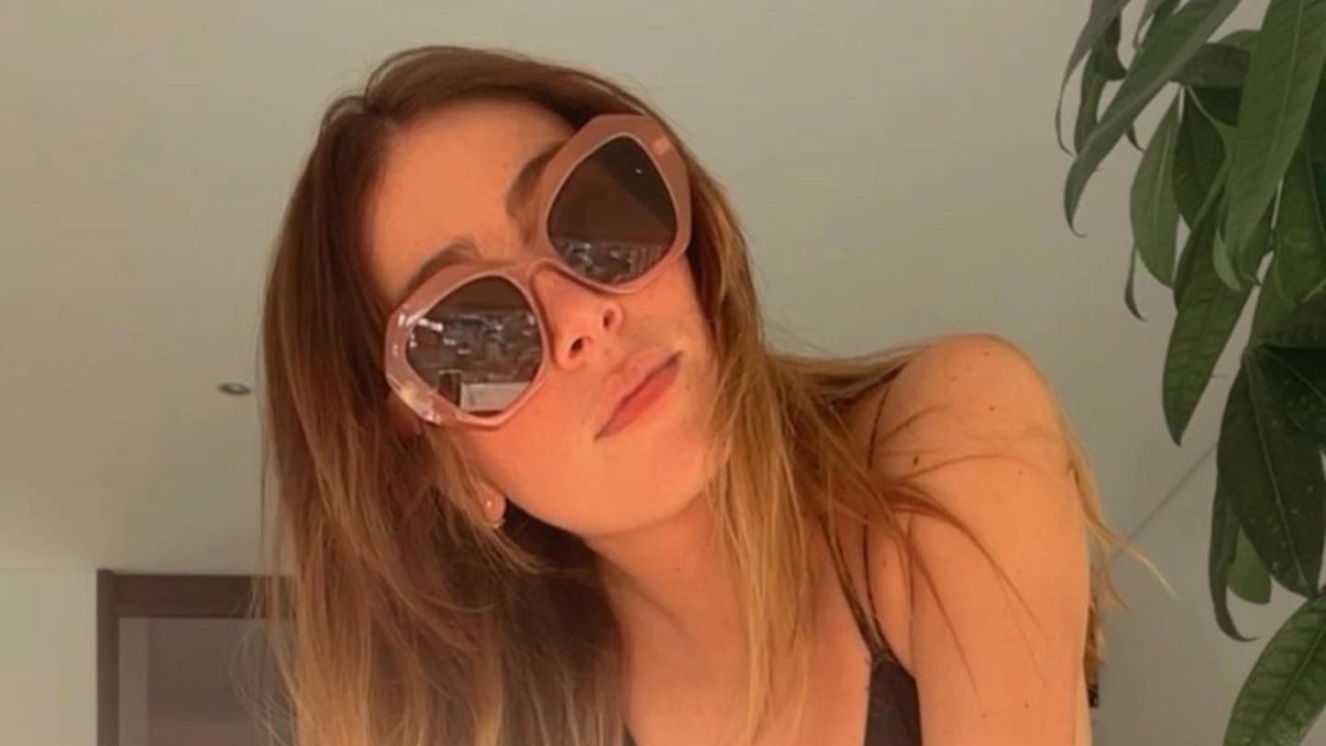 “Me encanta el arte”, le dicen a Verónica Orozco por foto en la que reta la censura