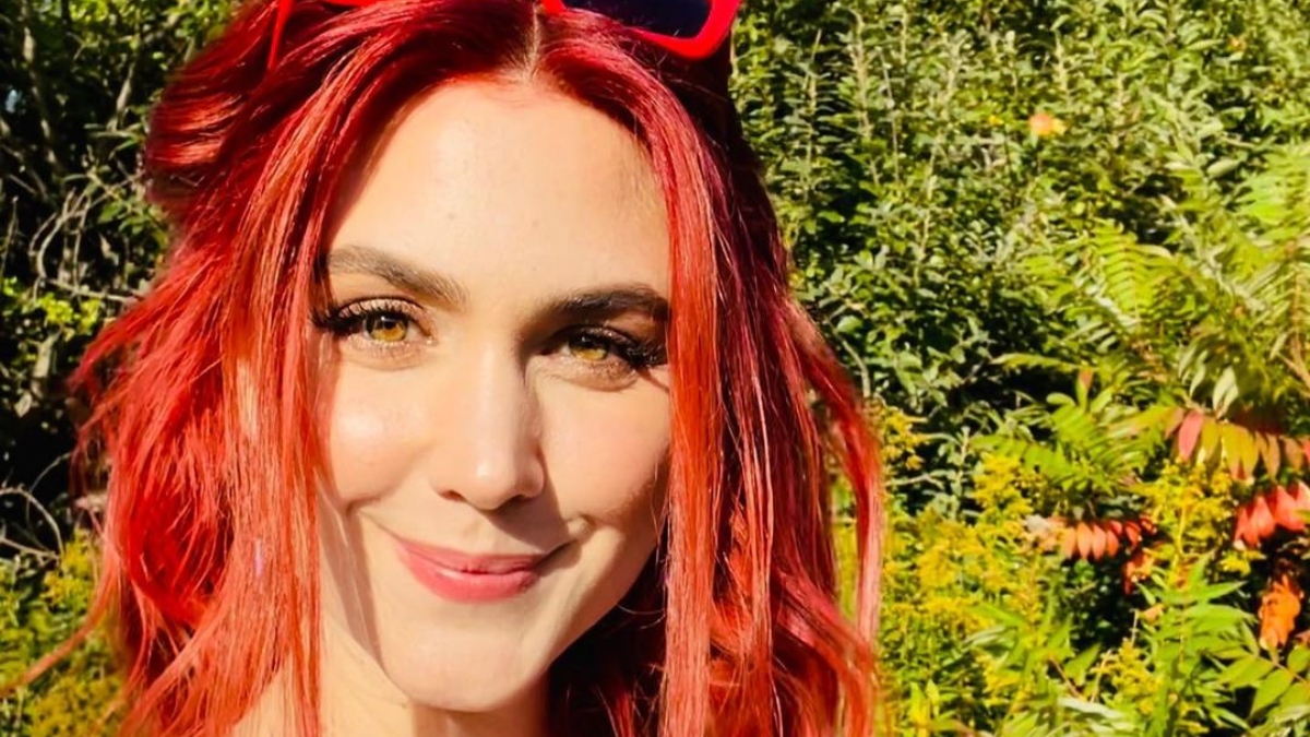 Carolina López bailó sin ropa de espaldas y encantó a sus seguidores