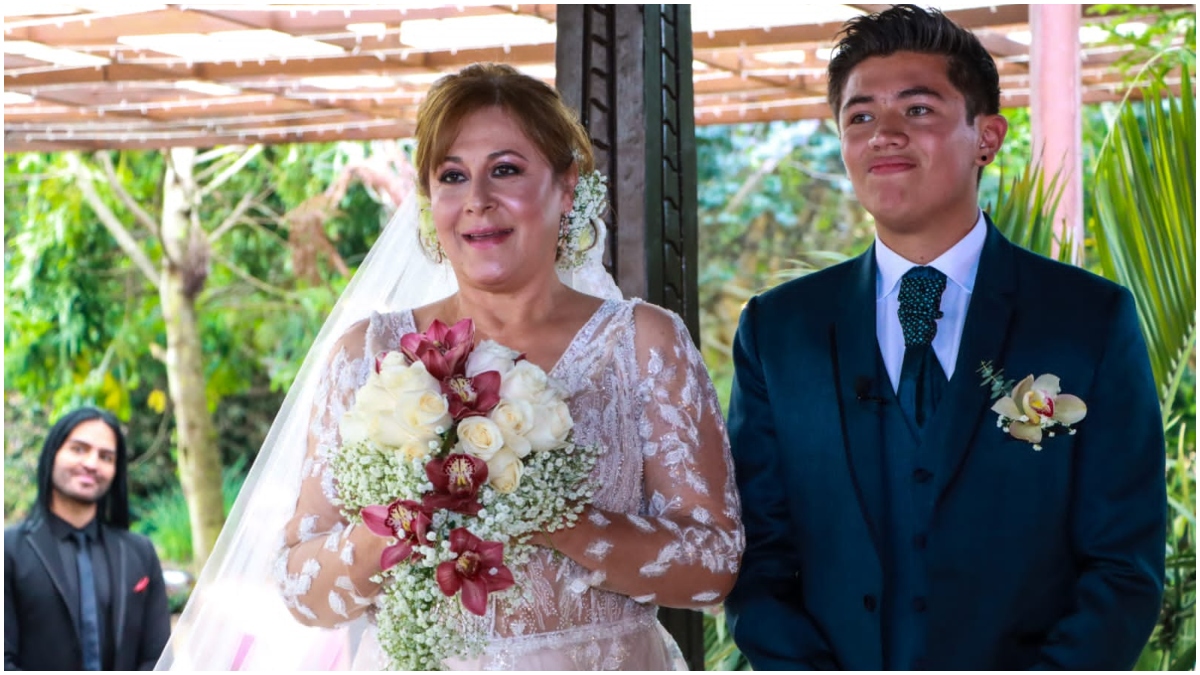 ¿Cuántos años de diferencia se llevan Alina y Jim_ _ Foto_ Tropicana