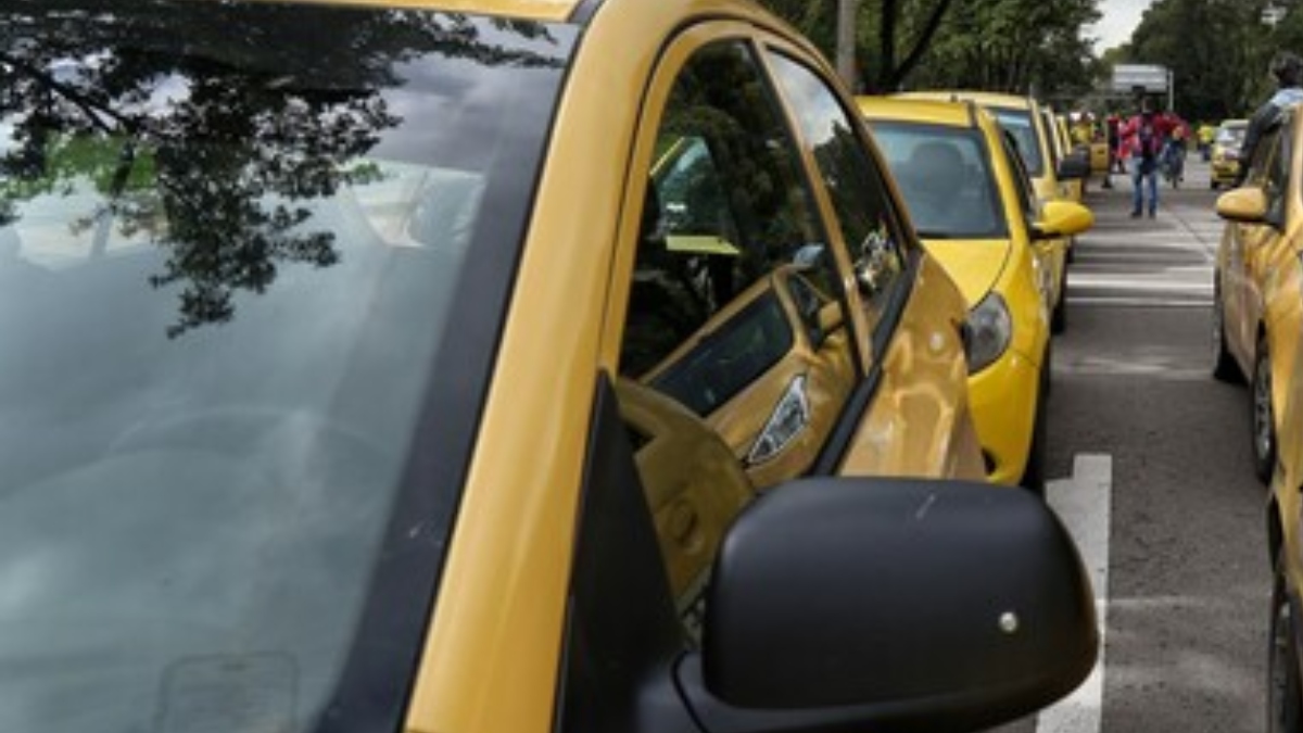 Usuaria denunció nueva forma de robo en taxis a través de aplicaciones