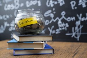 Ahorros para los proyectos en educación