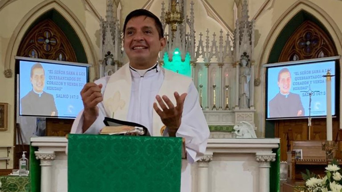 Foto: @padrechuchocol