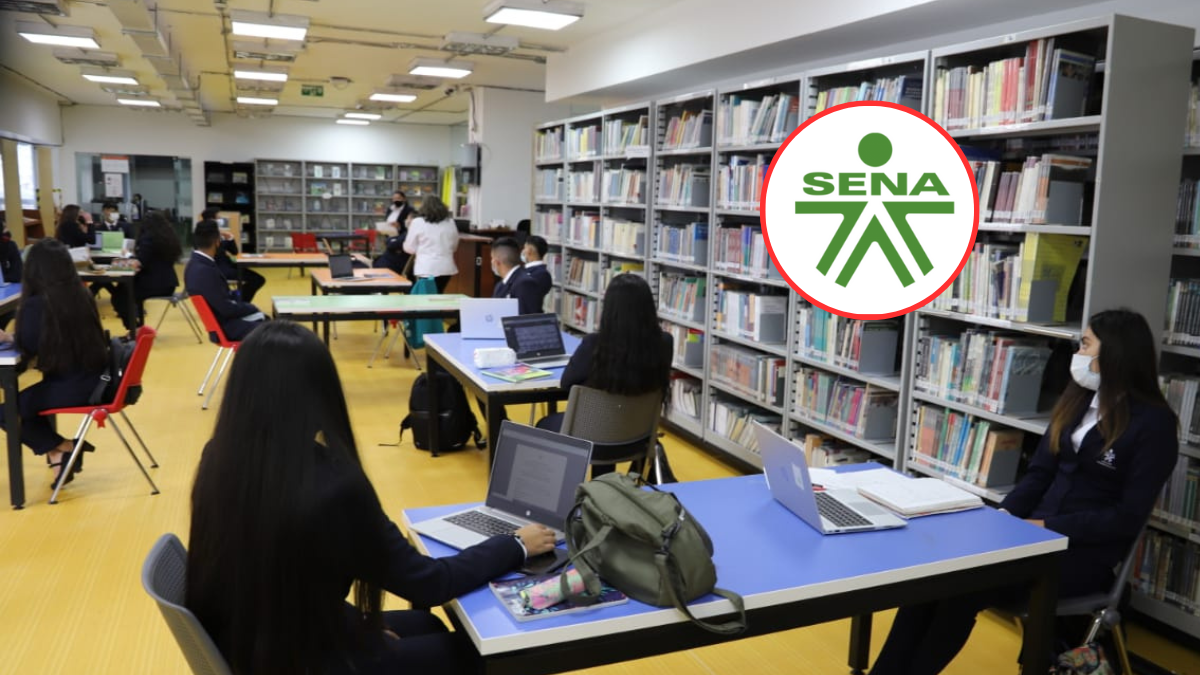 Estudiantes en un entorno académico de las instalaciones del SENA y de fondo el logo de esta entidad (Fotos vía COLPRENSA)