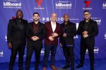 Al ritmo de la salsa: Grupo Niche puso a bailar a todos en los Billboard Latin Music Award