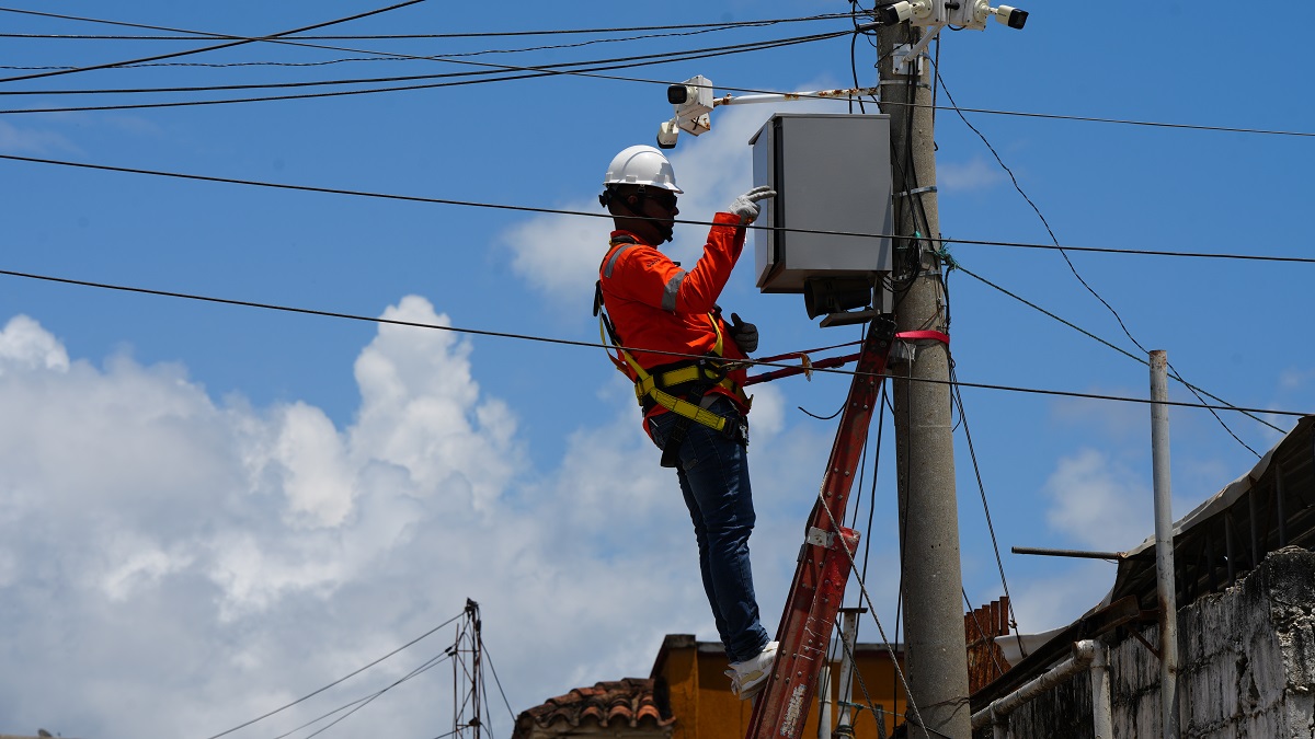Restaurados más de 18.000 metros de fibra óptica en Cartagena