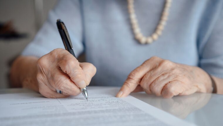 Trámite testamento Colombia