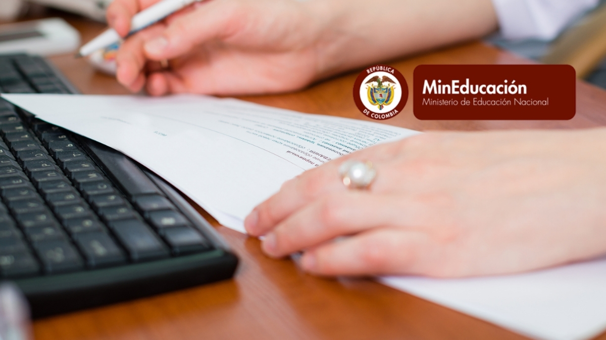 Convocatoria Ministerio de Educación