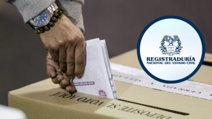 Día libre votaciones