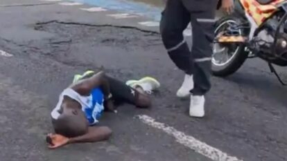 Atleta keniano que cayó en la Maratón de Cali no se accidentó por un hueco:
