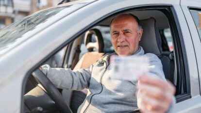 Licencia de conducción edad
