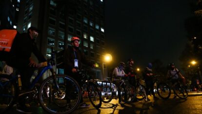 Suspensión Ciclovía nocturna
