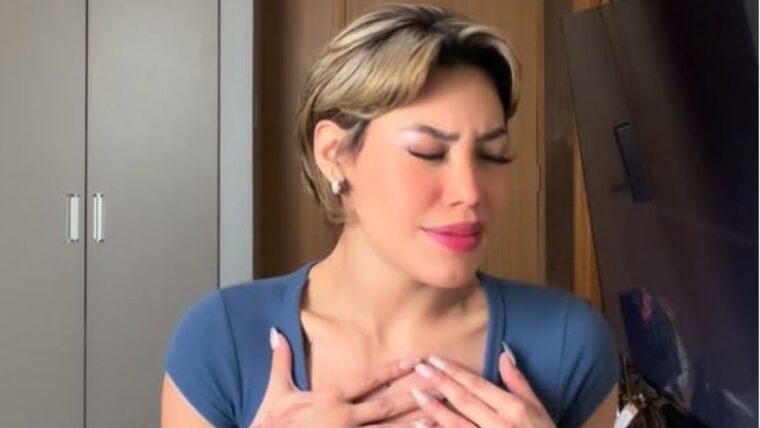 Ana del Castillo